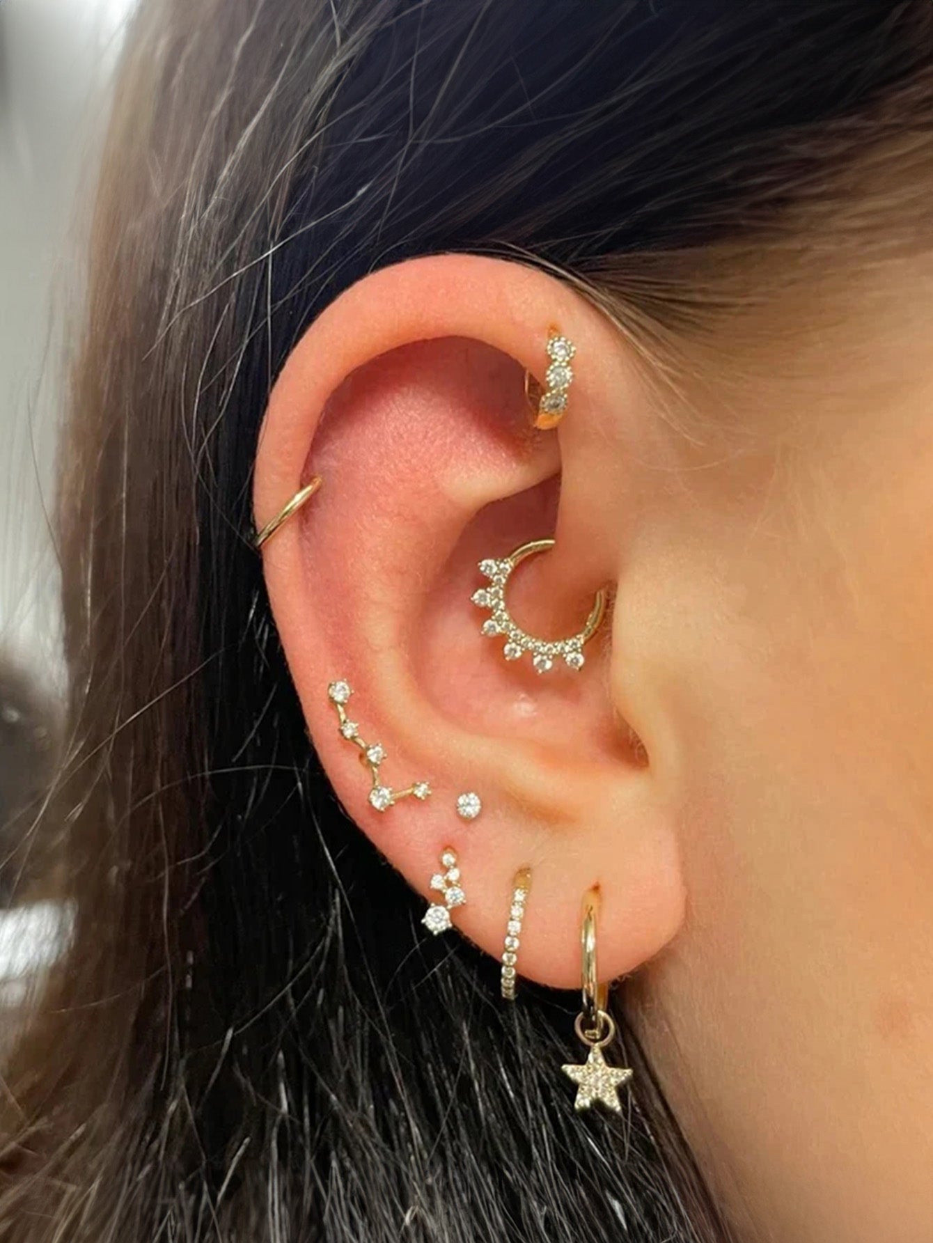 S925 Simple Flower Zircon Hoop Earring